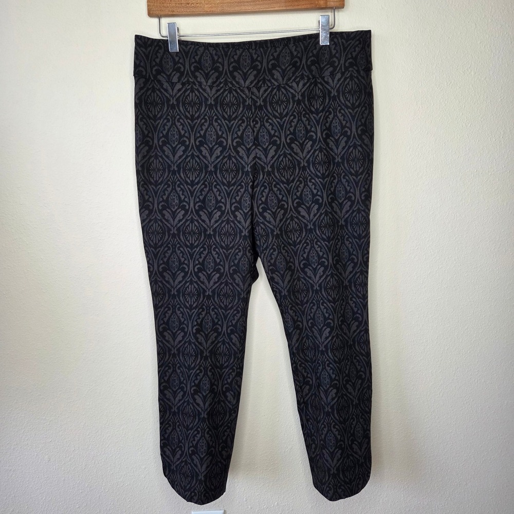 Soft Surroundings Damask Print Cropped Pants Black Charcoal Stretch PL